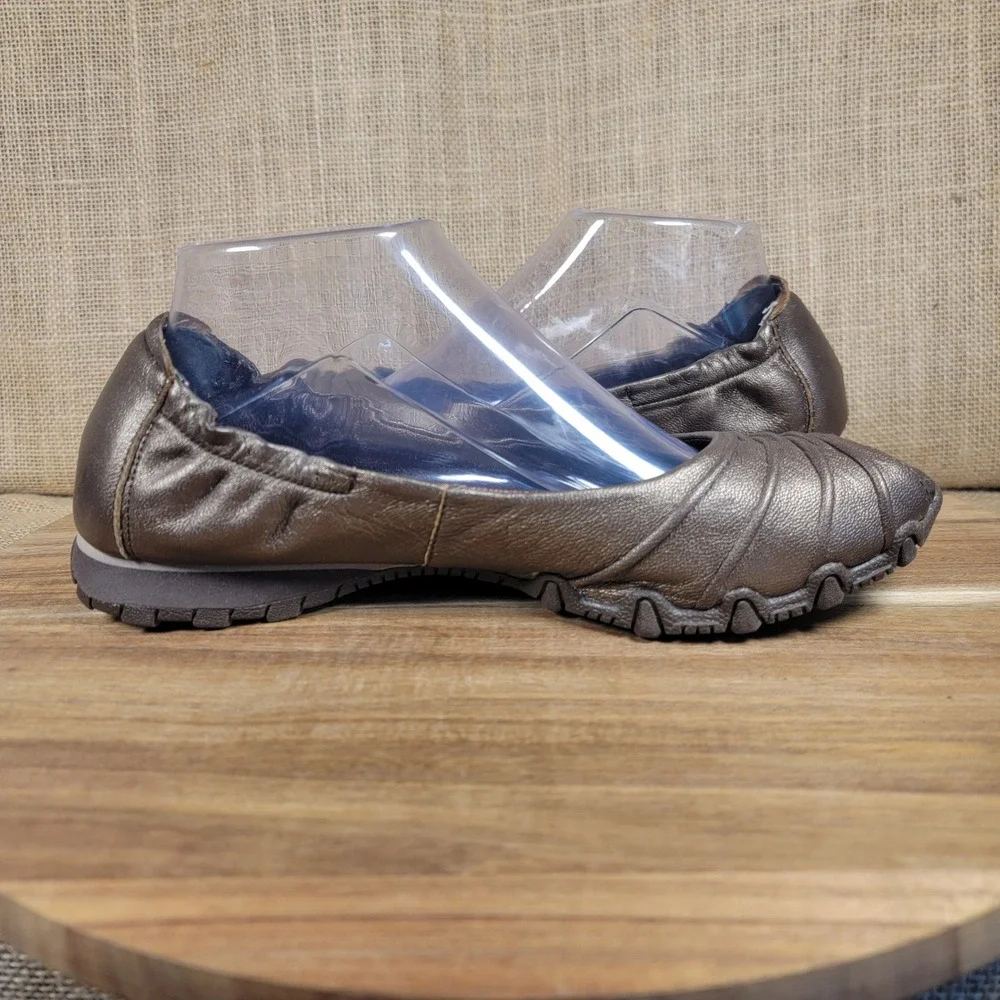 Skechers Originals Bikers Flats Leather Peep Toe Bronze Slip On Shoes Women's 9